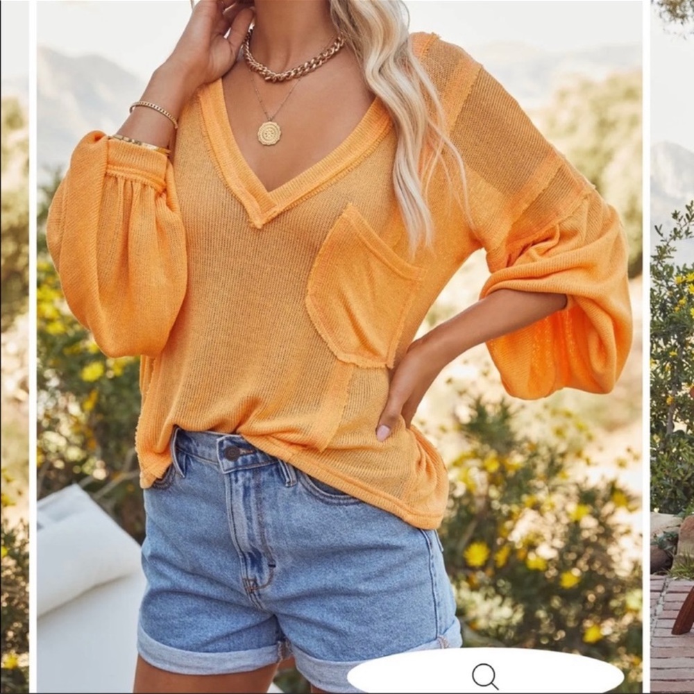 VICI Capitol Reef V-Neck Knit Pocket Top Yellow Sweater Top Small - Picture 3 of 13